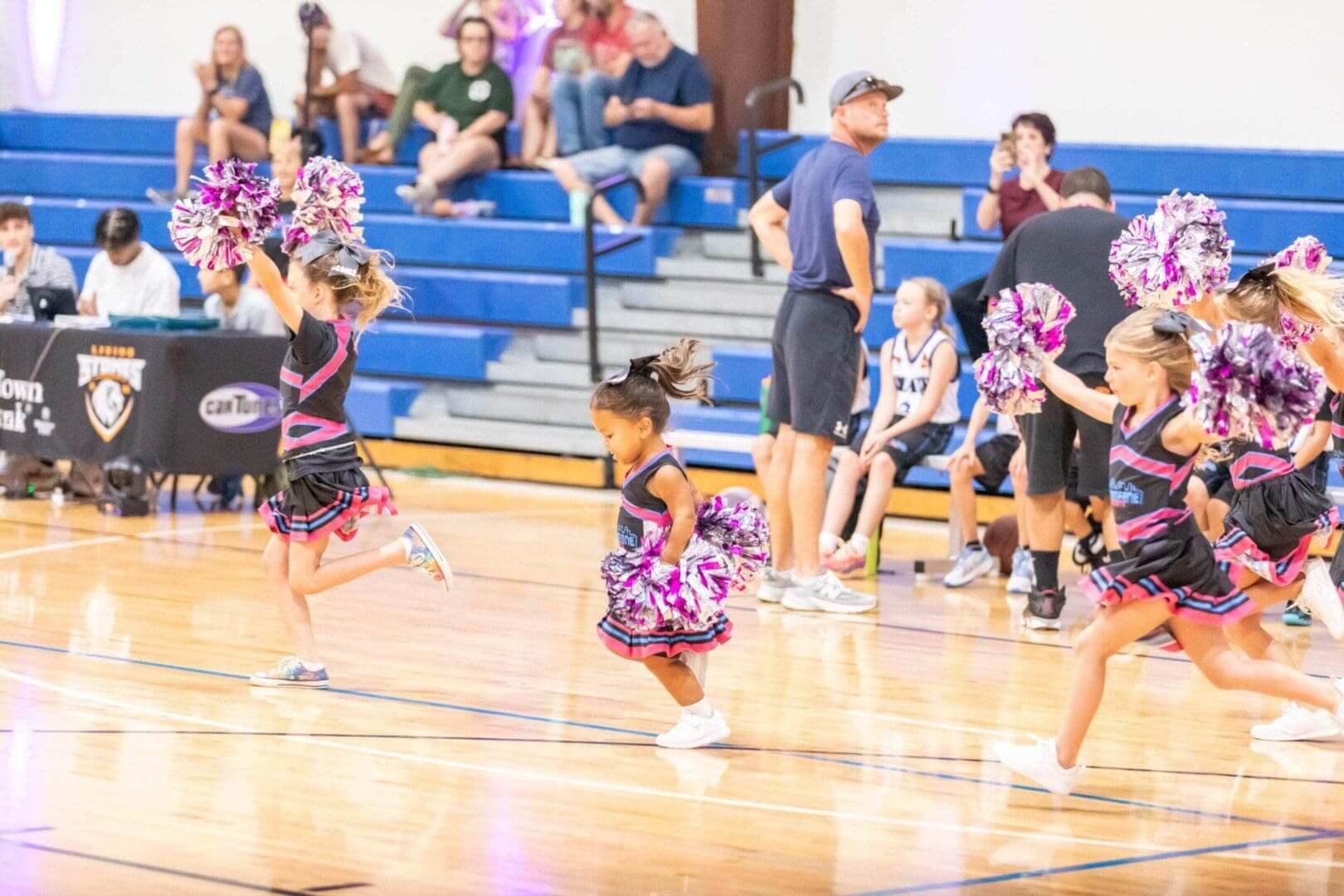 Be Someone Sports rec cheer squad performing